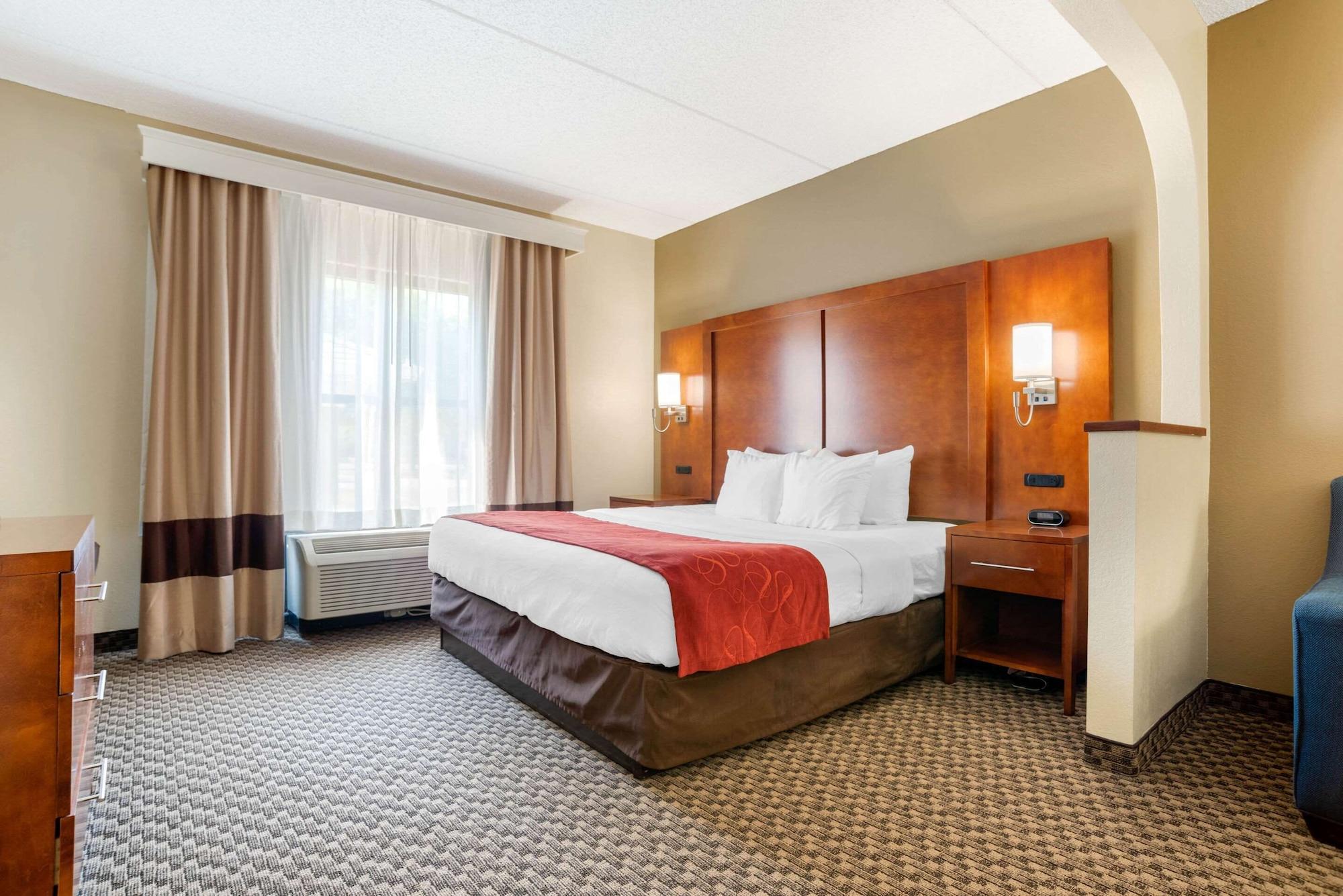Comfort Suites Tallahassee Capitol - University Area Extérieur photo