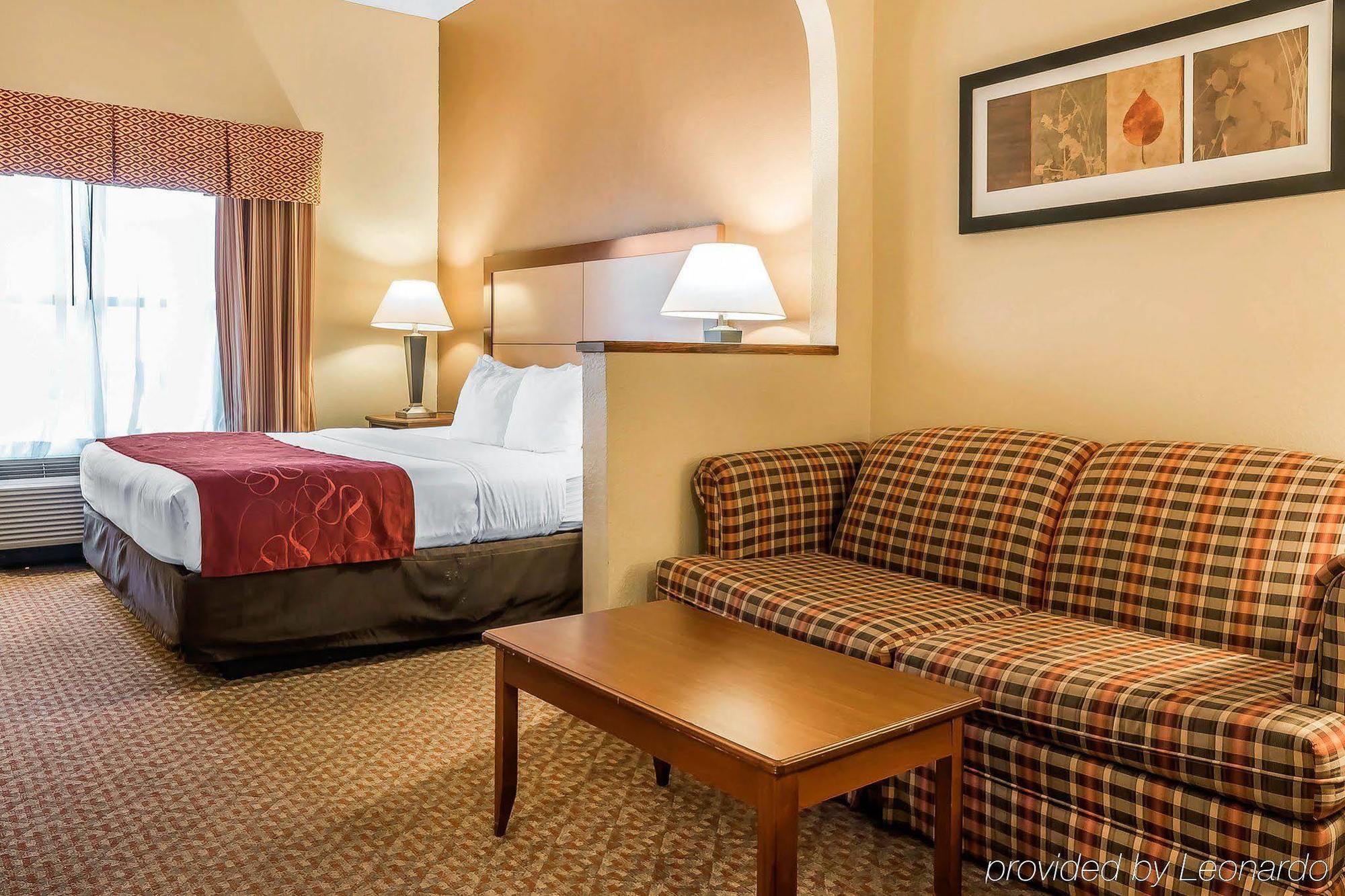 Comfort Suites Tallahassee Capitol - University Area Extérieur photo